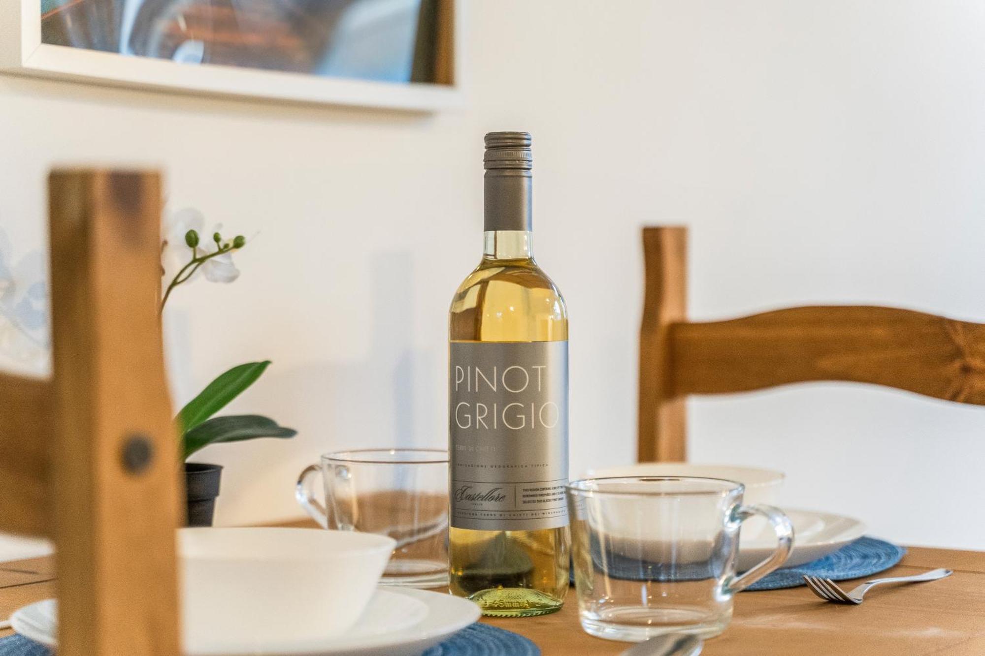 Stylish New Apartment - Free Wifi & Netflix - Top Rated - 3Mh Cradley Heath Exteriér fotografie