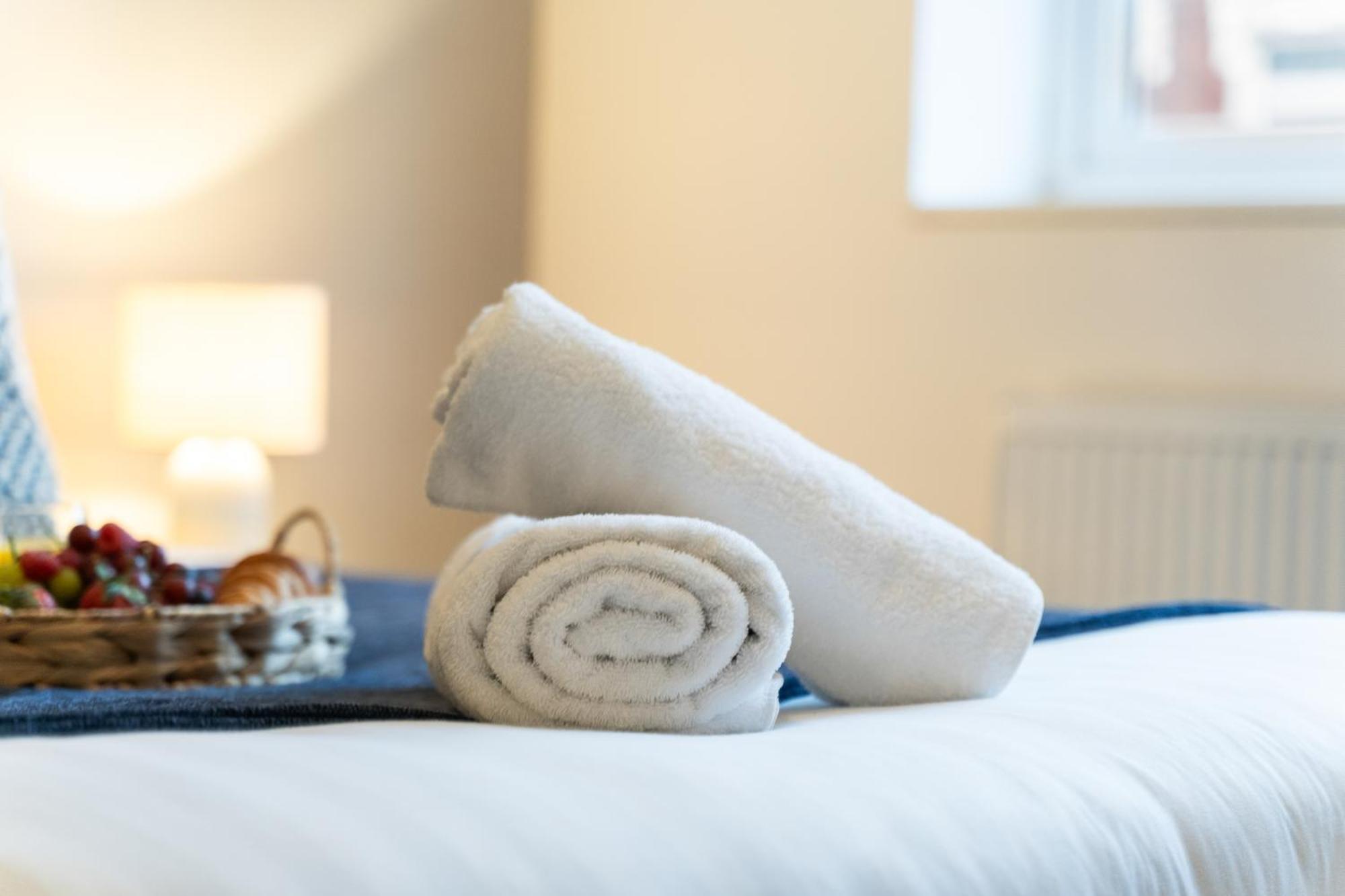 Stylish New Apartment - Free Wifi & Netflix - Top Rated - 3Mh Cradley Heath Exteriér fotografie
